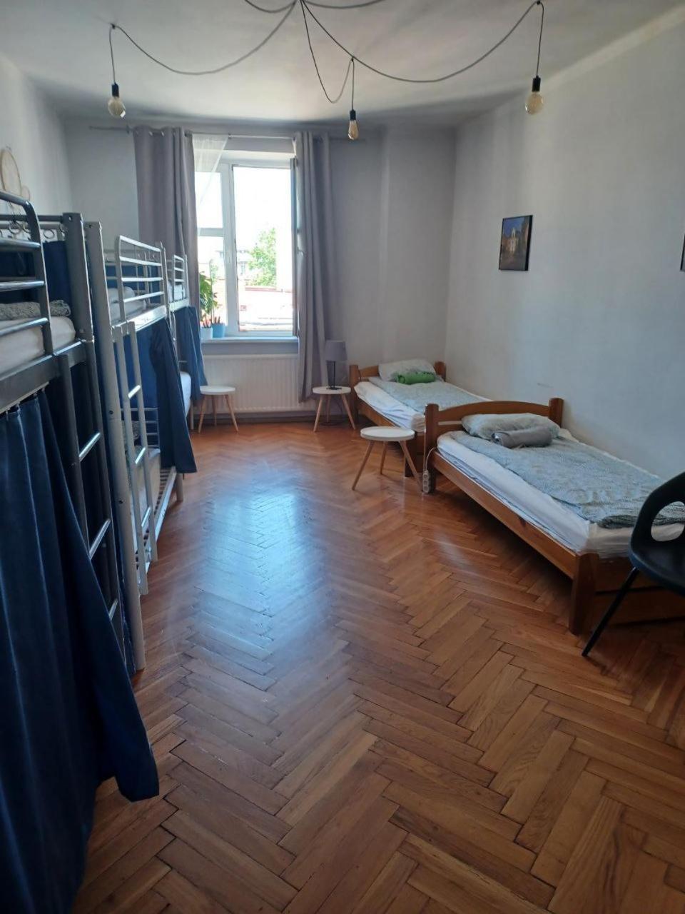Real Vip Hostel Cracovia Exterior foto