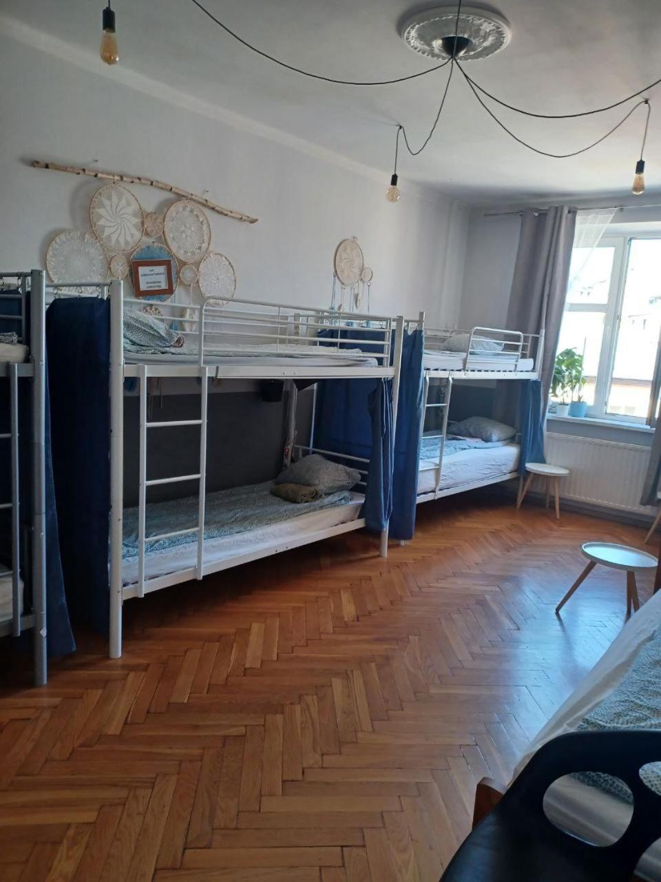Real Vip Hostel Cracovia Exterior foto